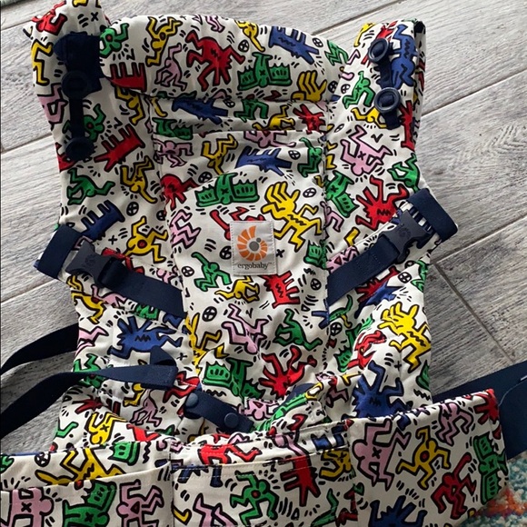 ergo baby keith haring
